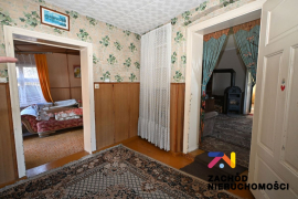 Przedwojenny dom z projektem rozbudowy-Marcinowice